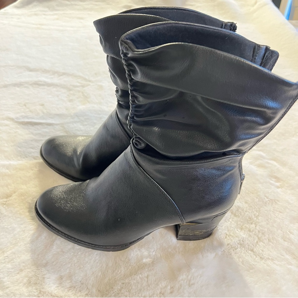 BareTraps Black Ankle‎ Booties